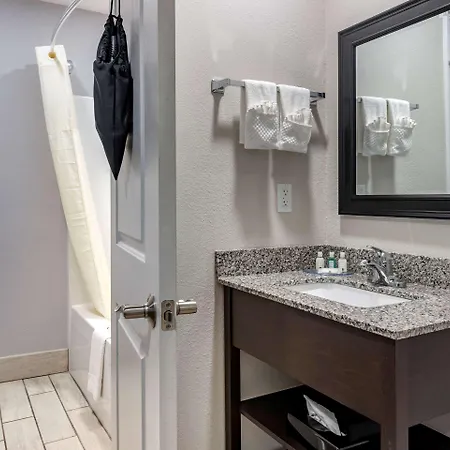 Quality Inn & Suites Evansville Downtown Esterno foto